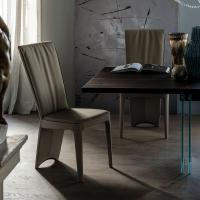 Aurelia design leather-upholstered chair by Cattelan di design Aurelia di Cattelan 