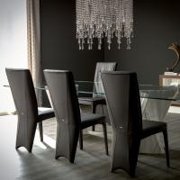 Aurelia chair by Cattelan, suitable in an elegant dining room. 
