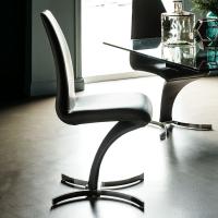 Betty design chair by Cattelan with steel structure upholstered in leather 