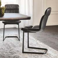 Kelly Cantilever chair by Cattelan in leather
