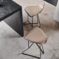 Leather stool with shaped seat Pepe by Cattelan