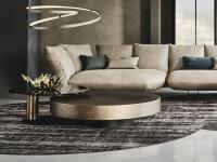 Arena Bond round steel coffee table matched to the living room lamp Heaven by Cattelan