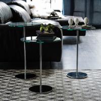 Gliss end table by Cattelan with clear glass top