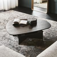 Orlando extendable coffee table by Cattelan with shaped top
