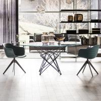 Gordon round table by Cattelan with extra clear transparent glass top with bevelled edges