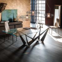 Skorpio table by Cattelan with glass top by Cattelan