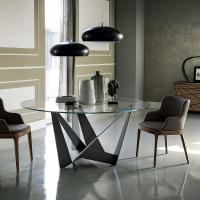 Skorpio table by Cattelan in the round model with glass top