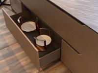 Detail of the big drawer with wooden plate rack