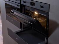 Smeg oven with warming tray
