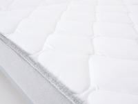 Detail of the foam mattress h.10