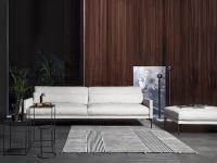 Linear, minimalist sofa Maxime with thin armrests with a width of 7 cm, upholstered in white fabric