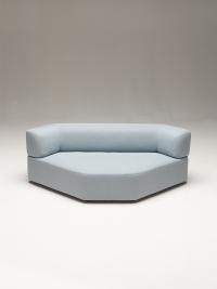 Shaped central element of the modular sofa with curved lines Swing