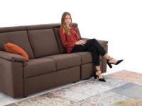 Vulcano appears like a standar 2 or 3 seater sofa once the mechanism is not in action