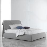 Dory bed with applied cushion