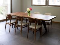 Ginko chair with the Asako table in walnut finish and Lord leather