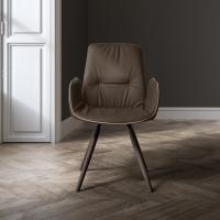 Front view of this elegant chair with faux-leather piping and armrests.Spoke base in Dark oak painted ash solid wood.