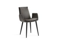 Dalila padded chair with cushion and armrests. Leather upholstery and solid-wood legs in the Black-painted finish.