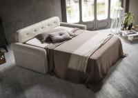 Curly has a back opening rotational system which transforms the bed in a sofa with just one movement without removing the cushions