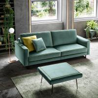 Oakland classic vintage velvet sofa with high feet