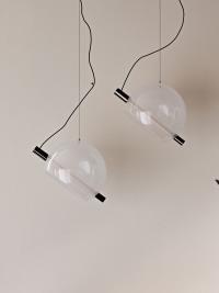 La lampada Cody è disponibile singolarmente o in composizioni di più elementi