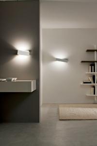 Zig Zag wall light with double emission in the small and medium versions