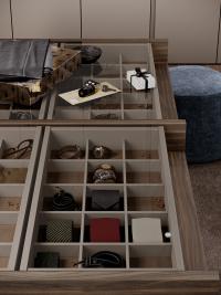 Top drawer with object grid in matte or metallic lacquer with leather bottom