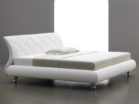 Orione leather bed with diamond quilted headboard