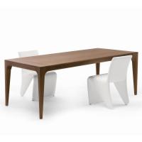 Fanny dining table with painted ash solid wood structure