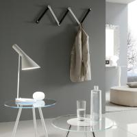 Popis modular and colourful hanger. Black and white version