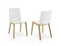 Megan chair in the version with 4 wooden legs