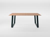 Gladio table measuring 160 x 90 cm with wood effect laminate top
