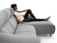 Example of seat and proportions of Prado sofa with chaise longue