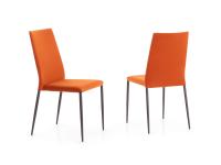 Akira 2.0 chairs upholstered in Carabu stain-resistant fabric and with metal legs