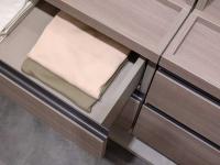 Spacious drawer in Medium Elm melamine with interior in the jute finish