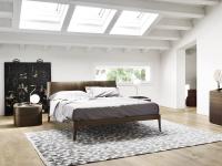 Illinous wooden double bed in heat-treated oak wood