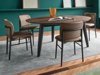 Cardinal solid wood table with round wooden top and shaped edges