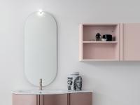 Specchio da bagno ovale con faretto Led Sampi con base curva e pensile a giorno