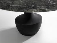 Detail of the Carnic Grey marble top combined with the anthracite resin quartz base