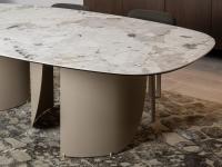 Detail of the distinctive base in the shape reminiscent of a billowing sail of the Indigo oval table