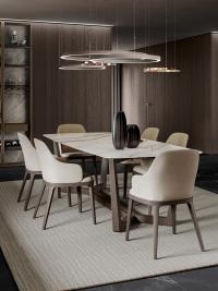 Tavolo in gres con base di design in legno Pearl, ideale anche in ufficio come importante tavolo da riunione