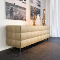 Venice sideboard with a tufted effect - champagne model with two doors and three drawers
