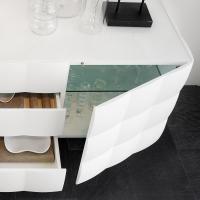 Venice sideboard with a tufted effect; every compartment is equipped with a useful clear glass shelf