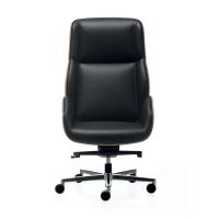 Suoni boss chair with glossy aluminium spoke base