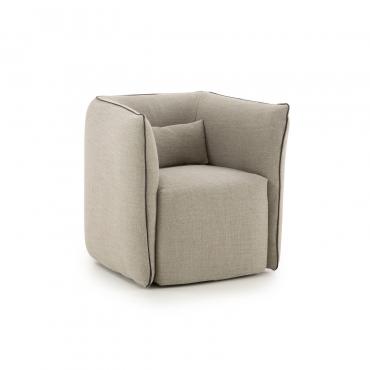 Frida kleiner Sessel aus Stoff, gemütlich und kompakt