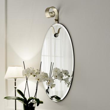 Mirabelle ovaler Spiegel, klassisch und mit Haken. Von Cantori hergestellt