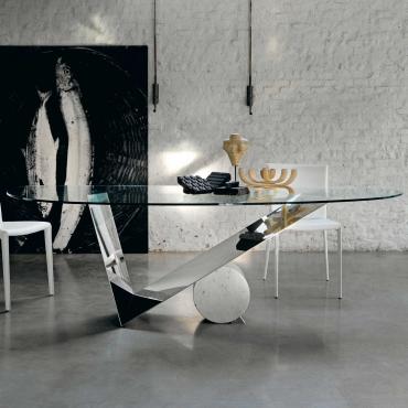 Valentinox Tisch aus Glas und Edelstahl von Cattelan - mit Zylinder aus weißem Carrara Marmor