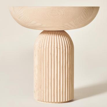 Nogami Couchtisch aus Holz für das Sofa