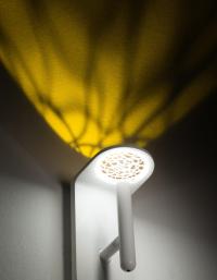 1Night-2Nights-Lampe in Wandlampenversion Ausführung mit Kaleidoskop-Filter
