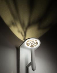 1Night-2Nights-Lampe in der Wandlampenversion mit optionalem Tree-Filter und Bernsteinfilter bereits enthalten