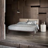 Minimal Bett Skinny Lederkopfteil in der Standardausführung Doppelbett